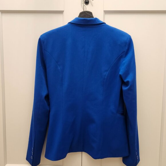Blue Blazer - Picture 4 of 4